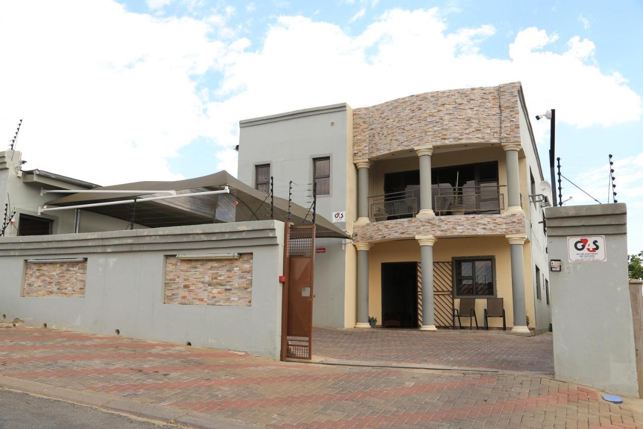 Coco Palm Bed & Breakfast Windhoek Eksteriør bilde